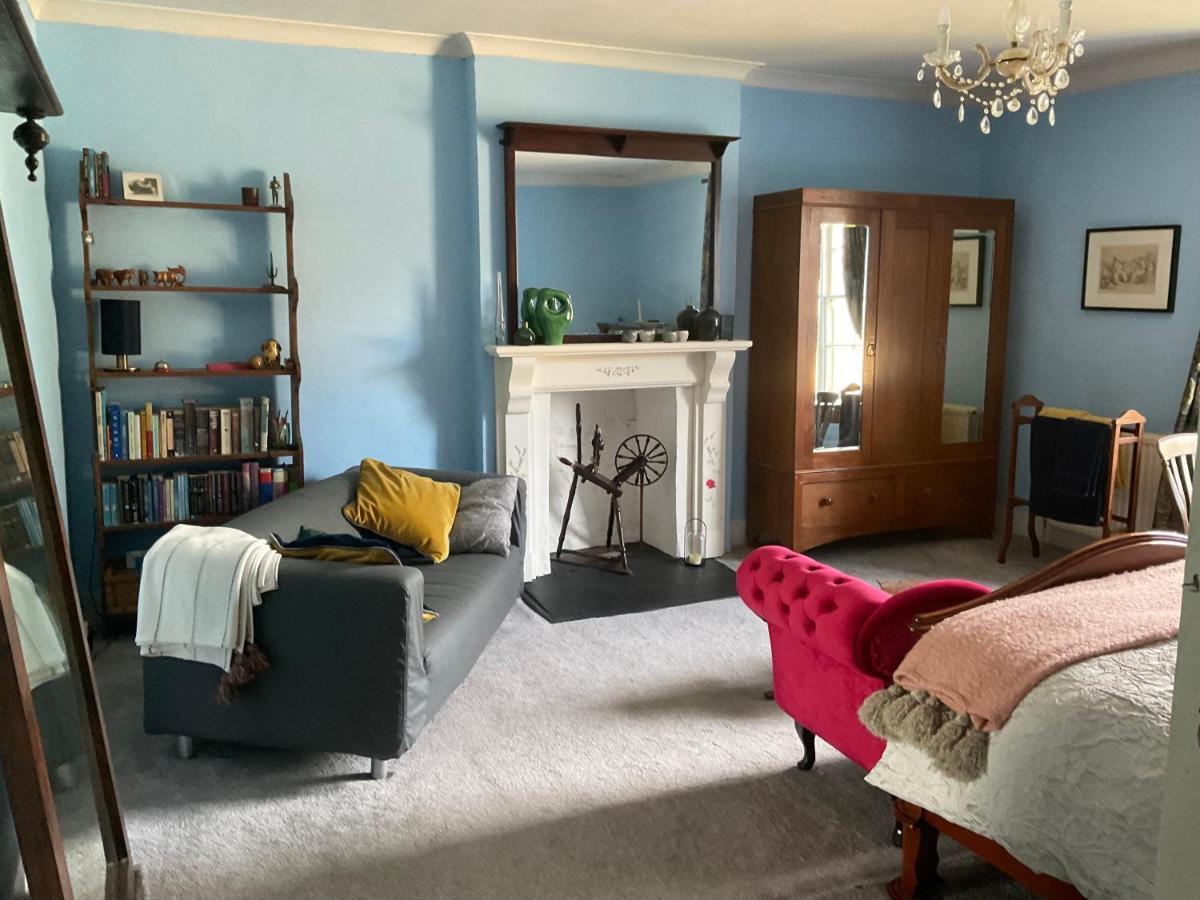 Ynyswen Bed & Breakfast Nantgaredig 외부 사진